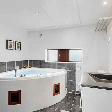Stunning In With Sauna * Nordenbro Vesteregn